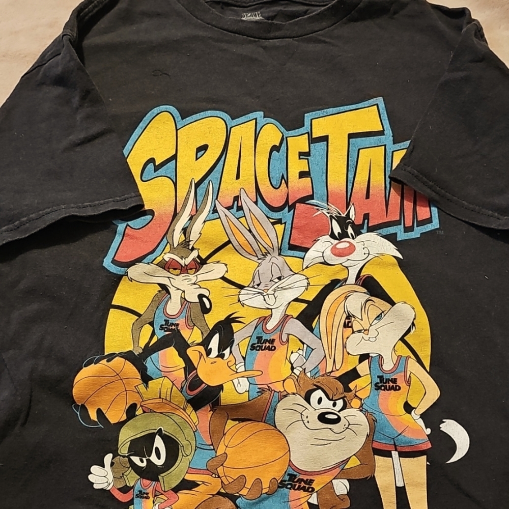 Space Jam T shir Size M.